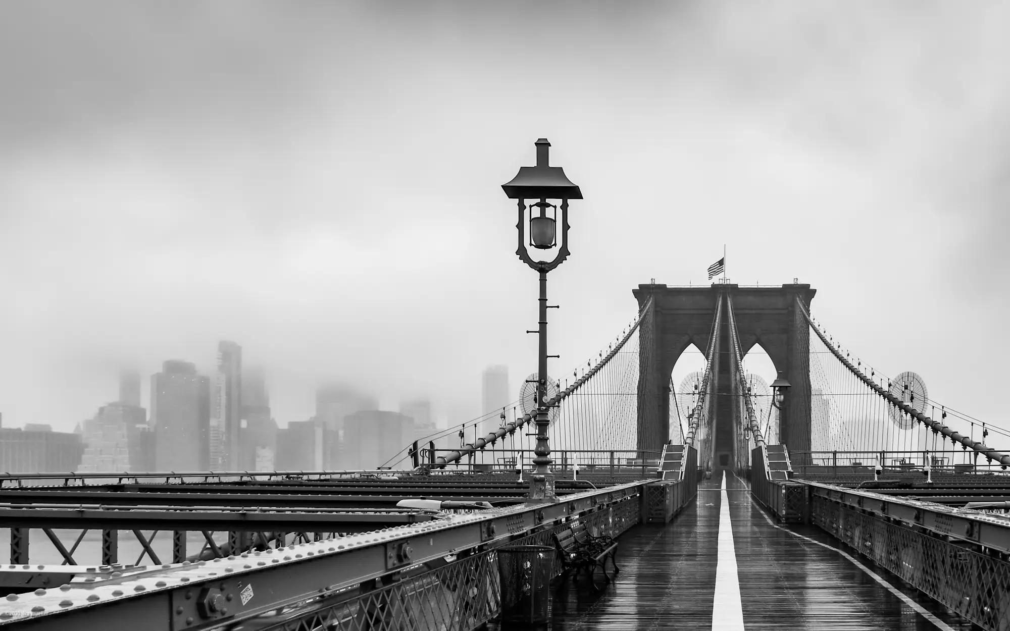ilka mueller B W Cityscape New York Brooklynbridge