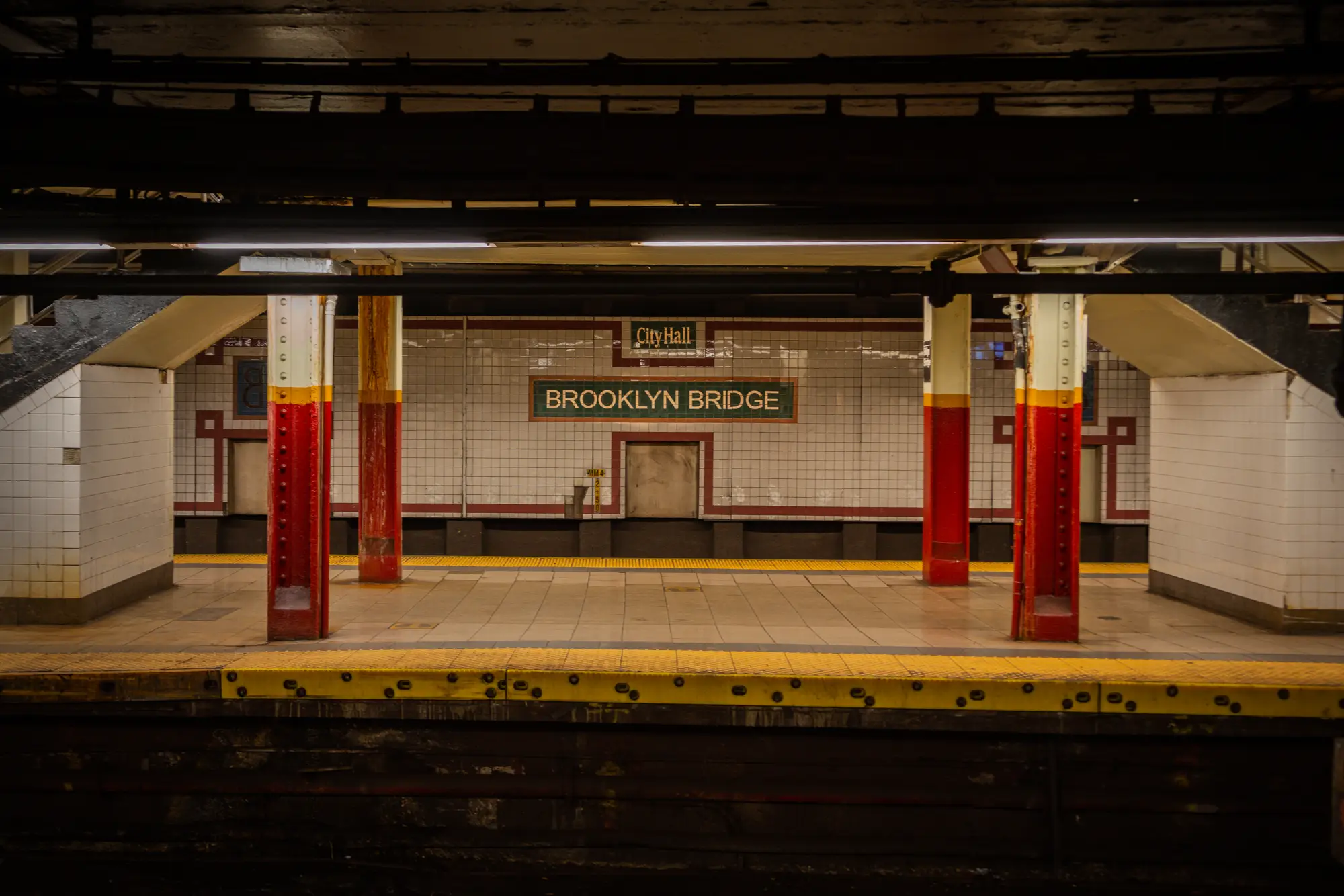 ilka mueller City Day New York Brooklyn Bridge Station
