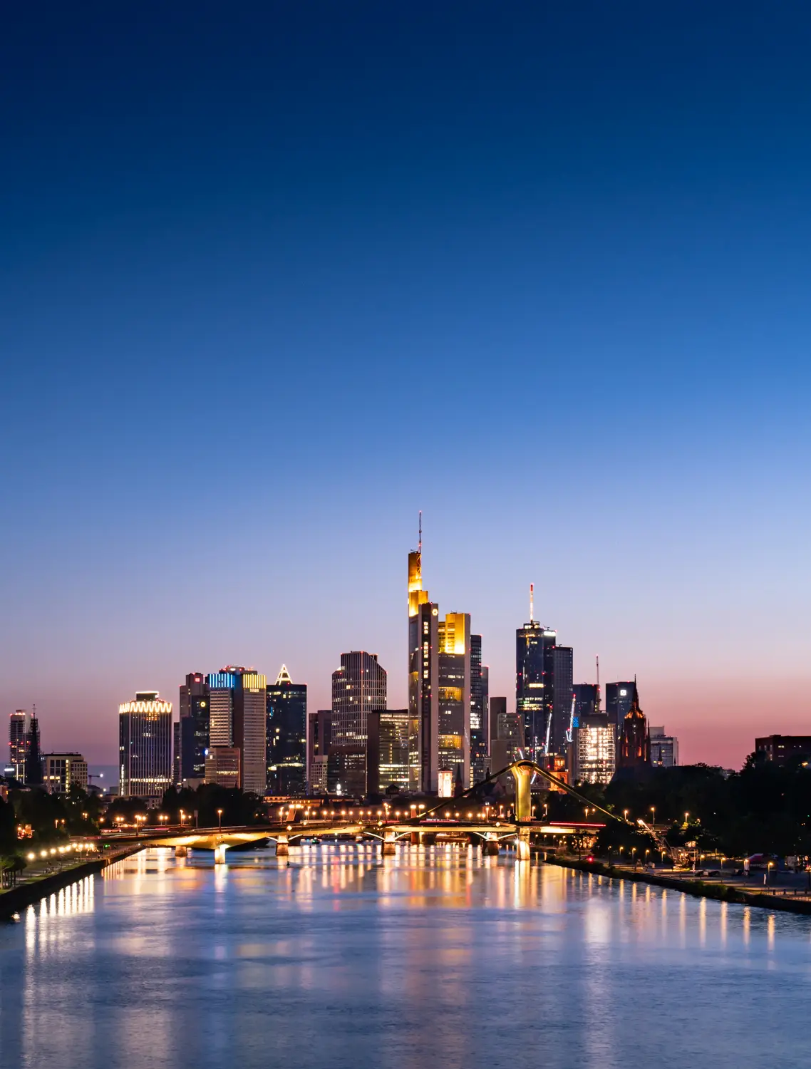 ilka mueller City Night Frankfurt Skyline