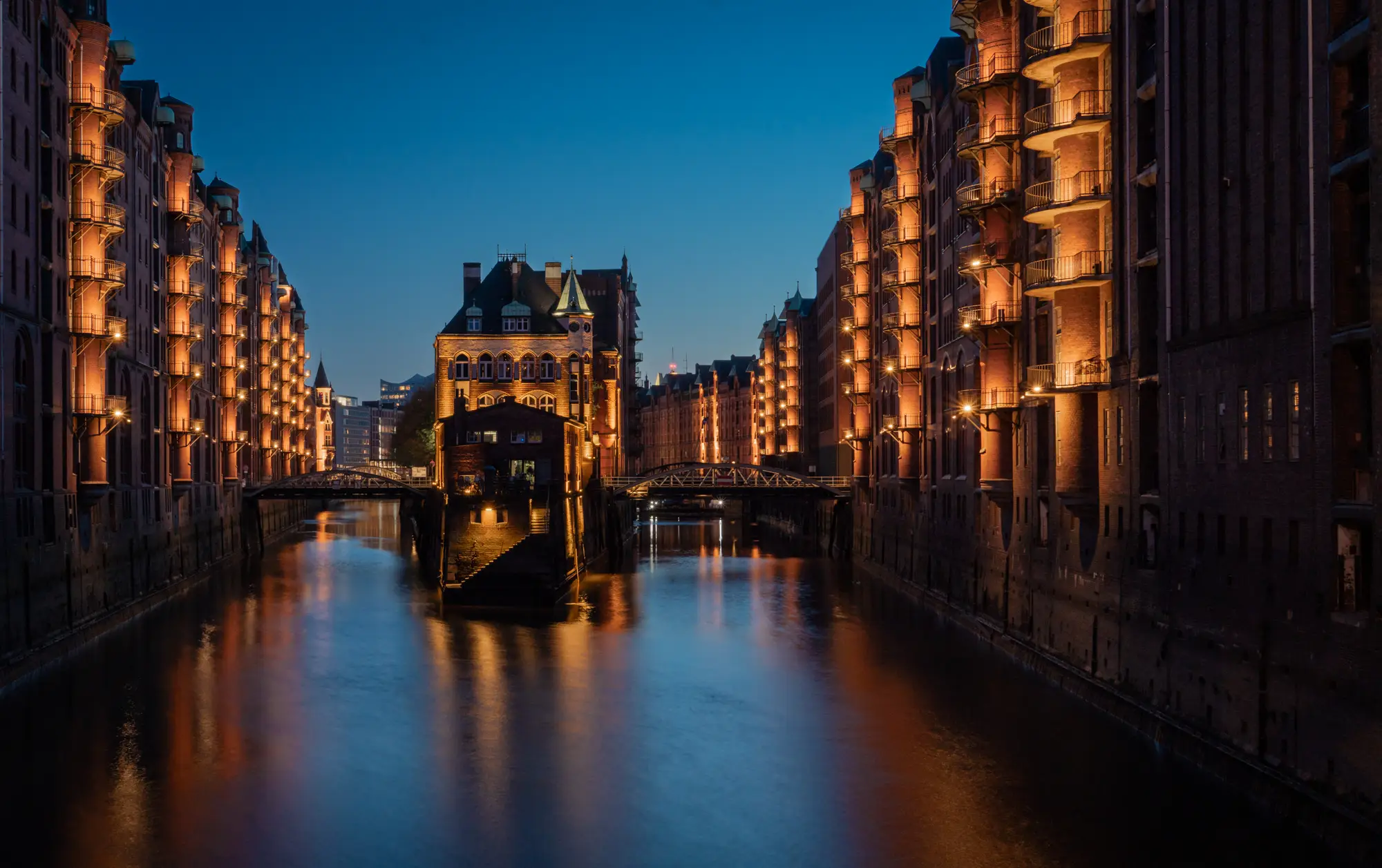 ilka mueller City Night Hamburg Speicherstadt