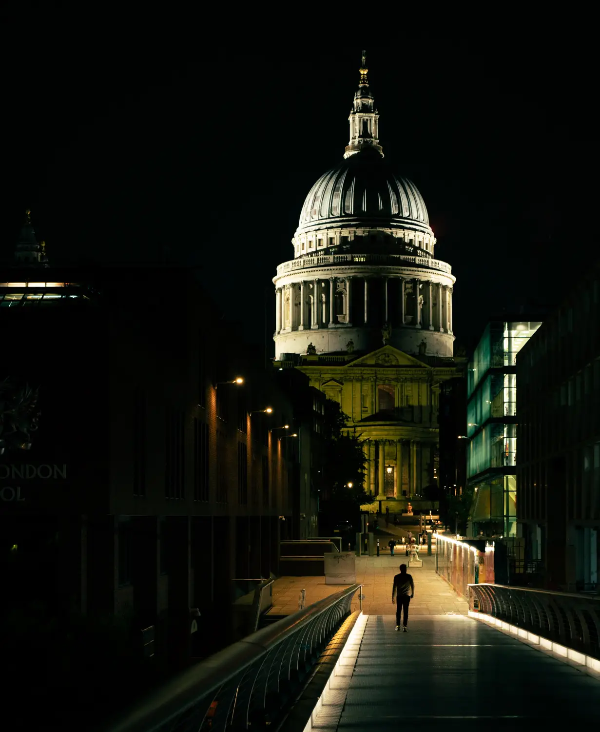 ilka mueller Night Streets London Pauls