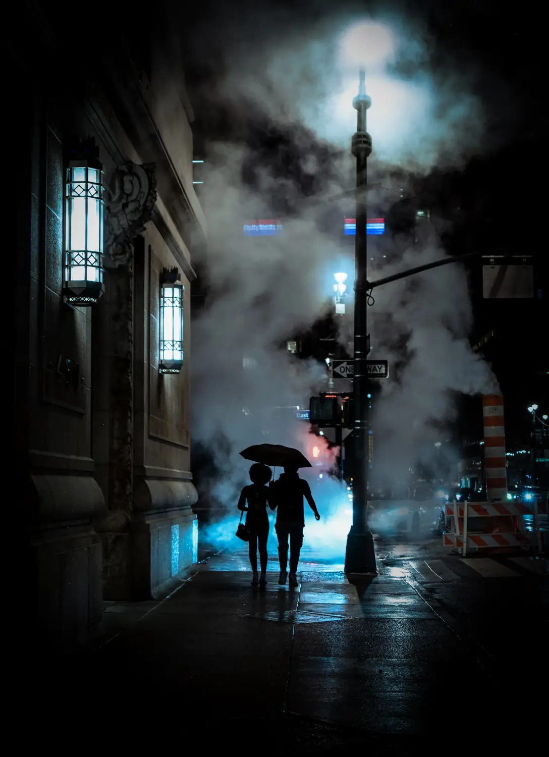 ilka mueller Night Streets New York Couple