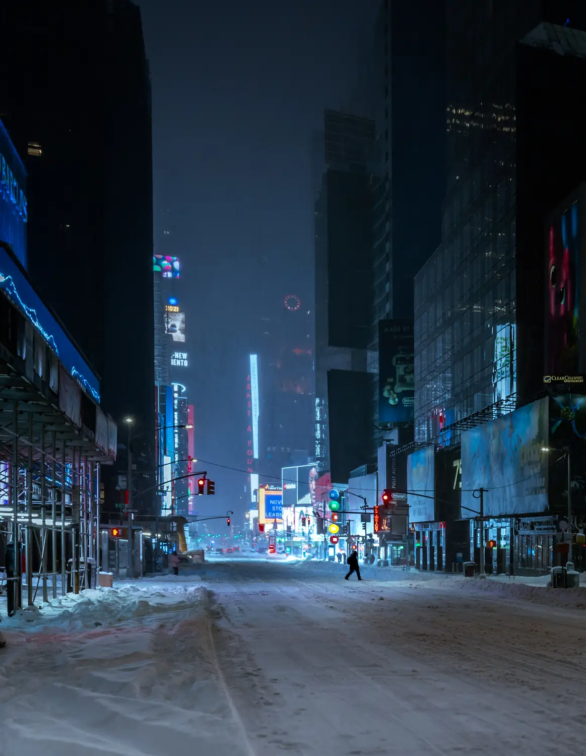 ilka mueller Night Streets New York Times Square Snow